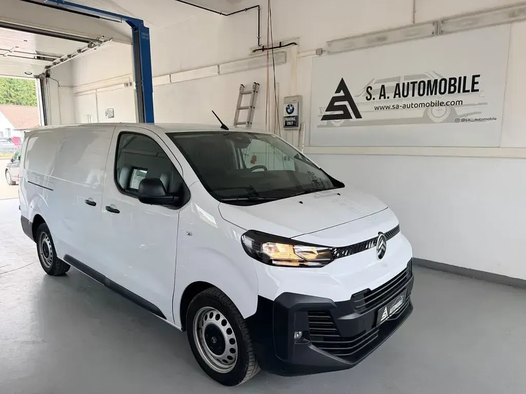 Gebraucht Citroën Jumpy 179 PS (131 kW) 2025 Weiß Van / Kleinbus