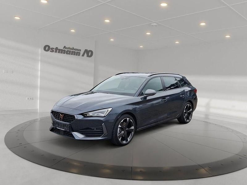 Grau Gebraucht 2024 Cupra Leon Limousine | 26.990 € (Superpreis) - Bild 1/4