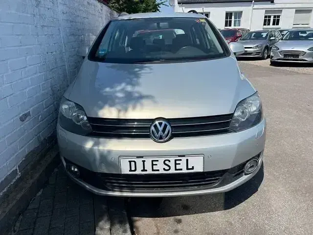 Gebraucht VW Golf Plus Cross Comfortline 105 PS (77 kW) 2010 Gold Van / Kleinbus