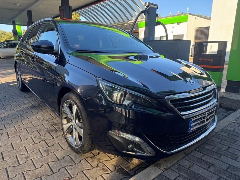 Gebraucht Peugeot 308 SW Allure 150 PS (110 kW) 2016 Blau Kombi