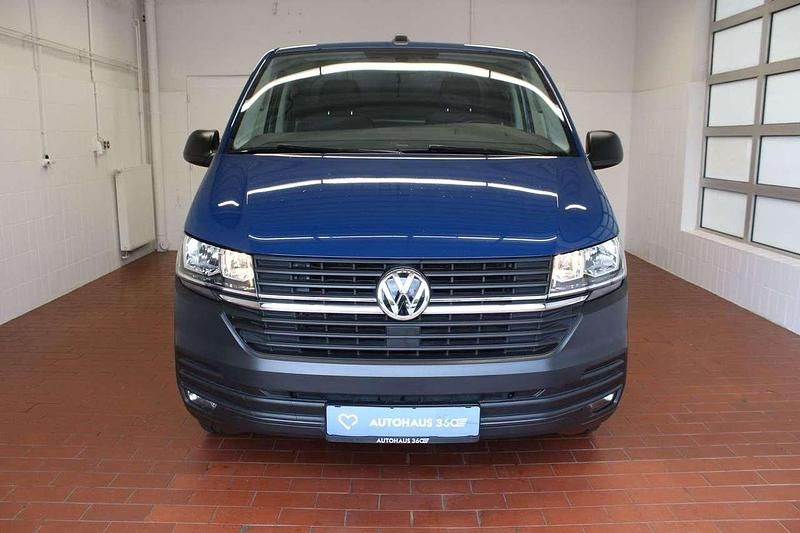 Gebraucht VW Transporter 150 PS (110 kW) 2022 Deep ocean blue Van