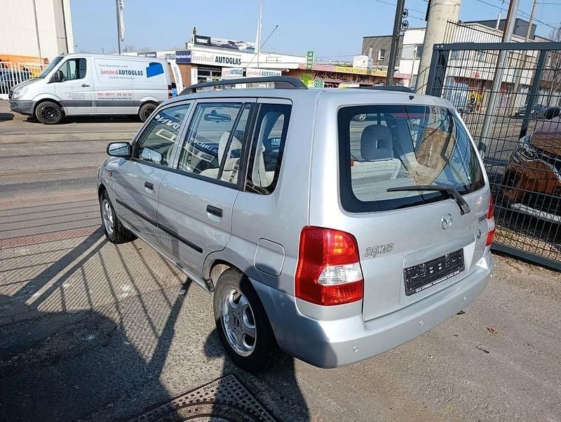 Gebraucht Mazda Demio Exclusive 75 PS (55 kW) 2002 Silber Kleinwagen
