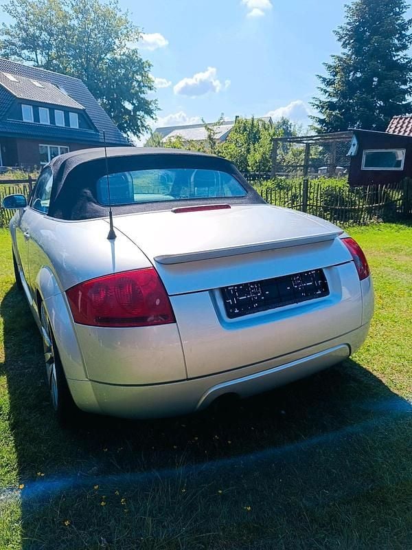Gebraucht Audi TT Roadster 180 PS (132 kW) 2000 Silber Cabrio
