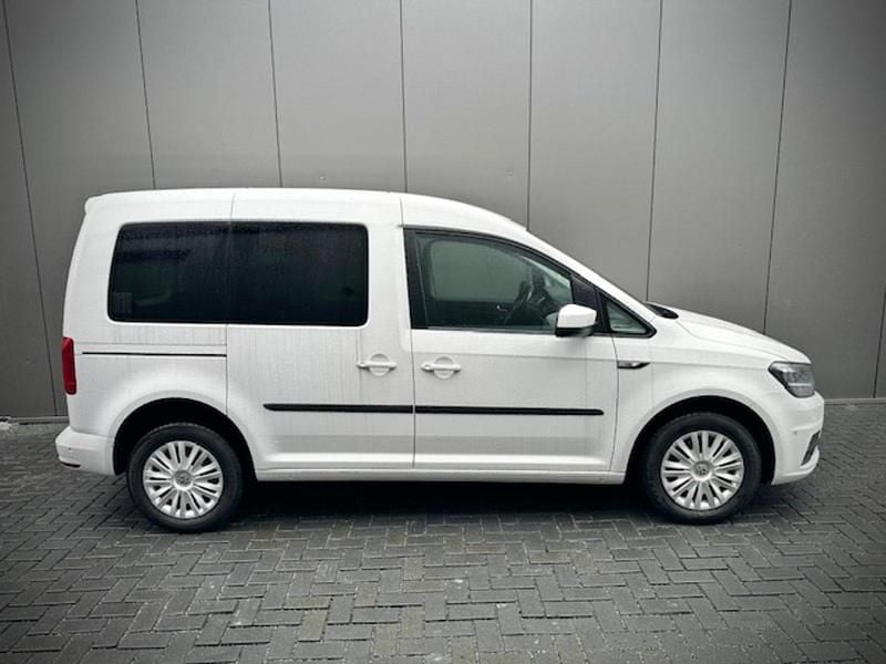 Gebraucht VW Caddy Trendline 110 PS (80 kW) 2019 Weiß Van / Kleinbus