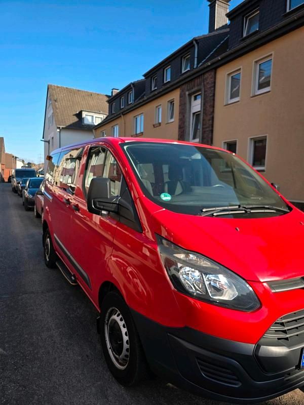 Second-hand Ford Transit 101 CP (74 kW) 2014 Roșu Monovolum
