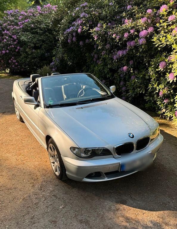 Silber Gebraucht 2003 BMW 318 Cabriolet Cabrio | 7.599 € (Etwas zu teuer) - Bild 1/4