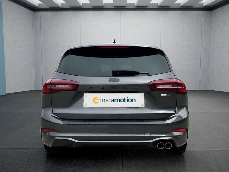 Gebraucht Ford Focus 125 PS (91 kW) 2022 Grau Kombi