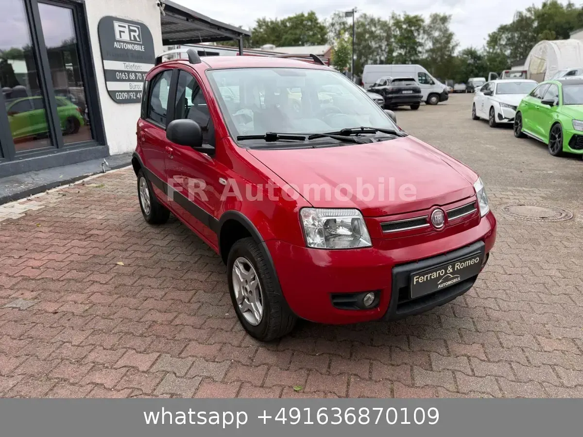 Gebraucht Fiat Panda 4x4 Climbing 69 PS (50 kW) 2010 Rot Kleinwagen