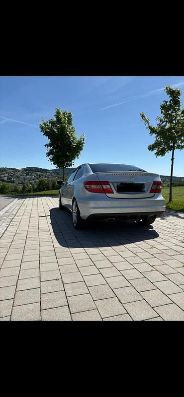 Gebraucht Mercedes CLC180 143 PS (105 kW) 2010 Grau Kleinwagen