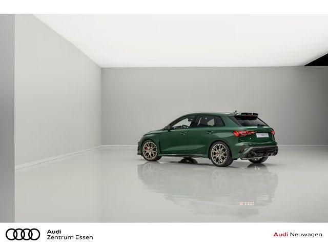 Neu Audi RS3 Competition 400 PS (294 kW) 2026 Gruen Limousine
