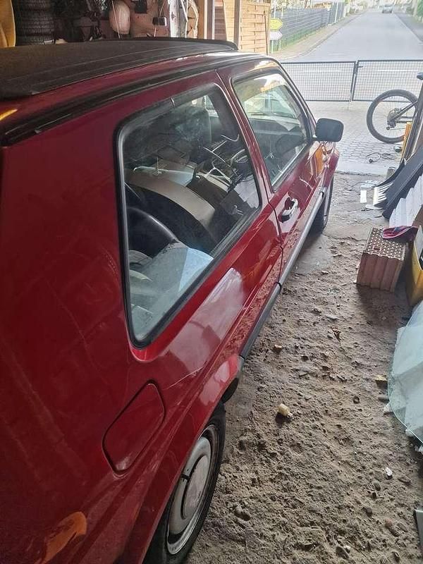 Gebraucht VW Golf III 54 PS (39 kW) 1991 Rot Kleinwagen