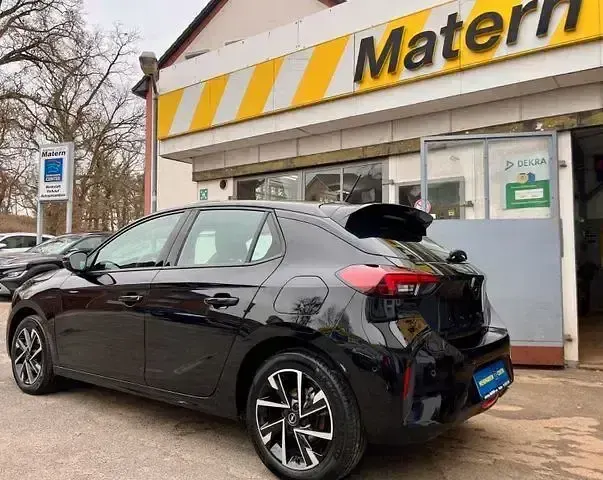 Gebraucht Opel Corsa 101 PS (74 kW) 2025 Lackierung schwarz perla nera/ Kleinwagen