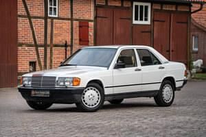 Weiß Gebraucht 1984 Mercedes 190 Limousine | 11.900 € - Bild 1/4