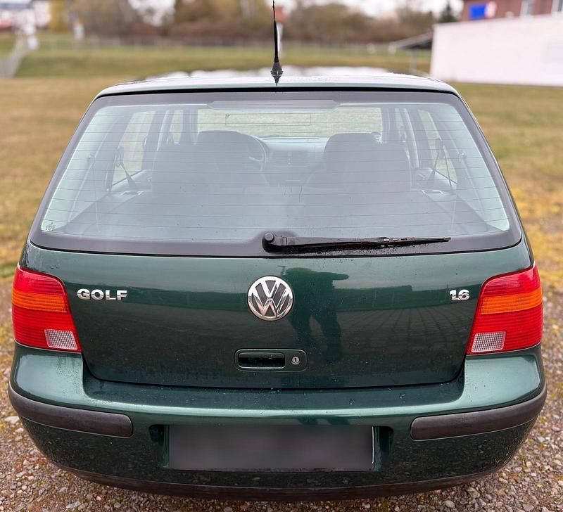 Gebraucht VW Golf III 101 PS (74 kW) 1998 Grün Limousine
