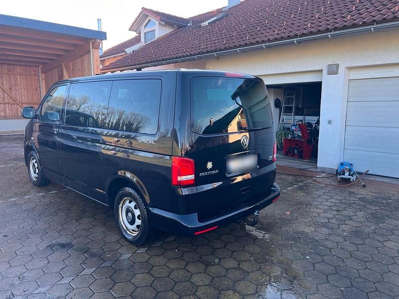 Gebraucht VW T5 140 PS (102 kW) 2015 Schwarz Van