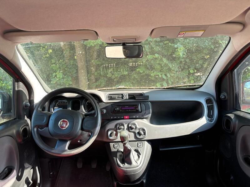 Rot Gebraucht 2012 Fiat Panda Kleinwagen | 1.000 € - Bild 1/4