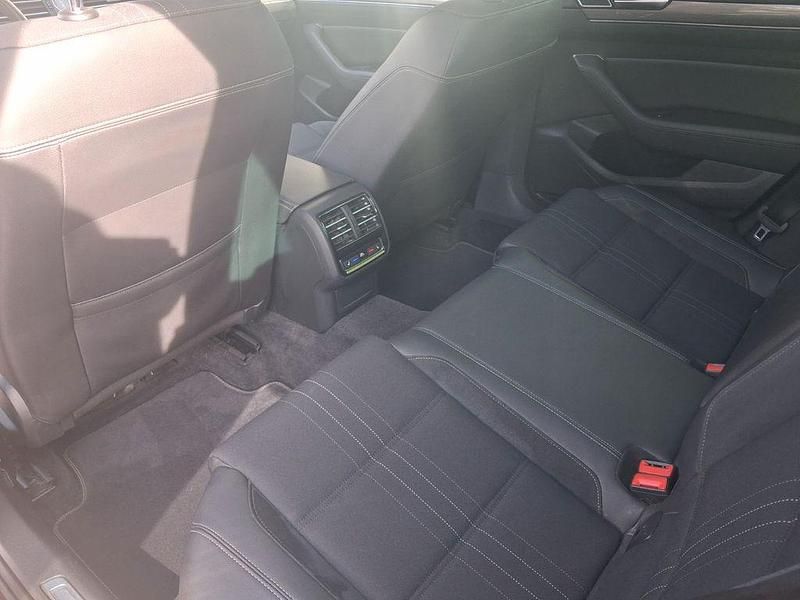 Gebraucht VW Passat Alltrack 239 PS (175 kW) 2017 Rot Kombi