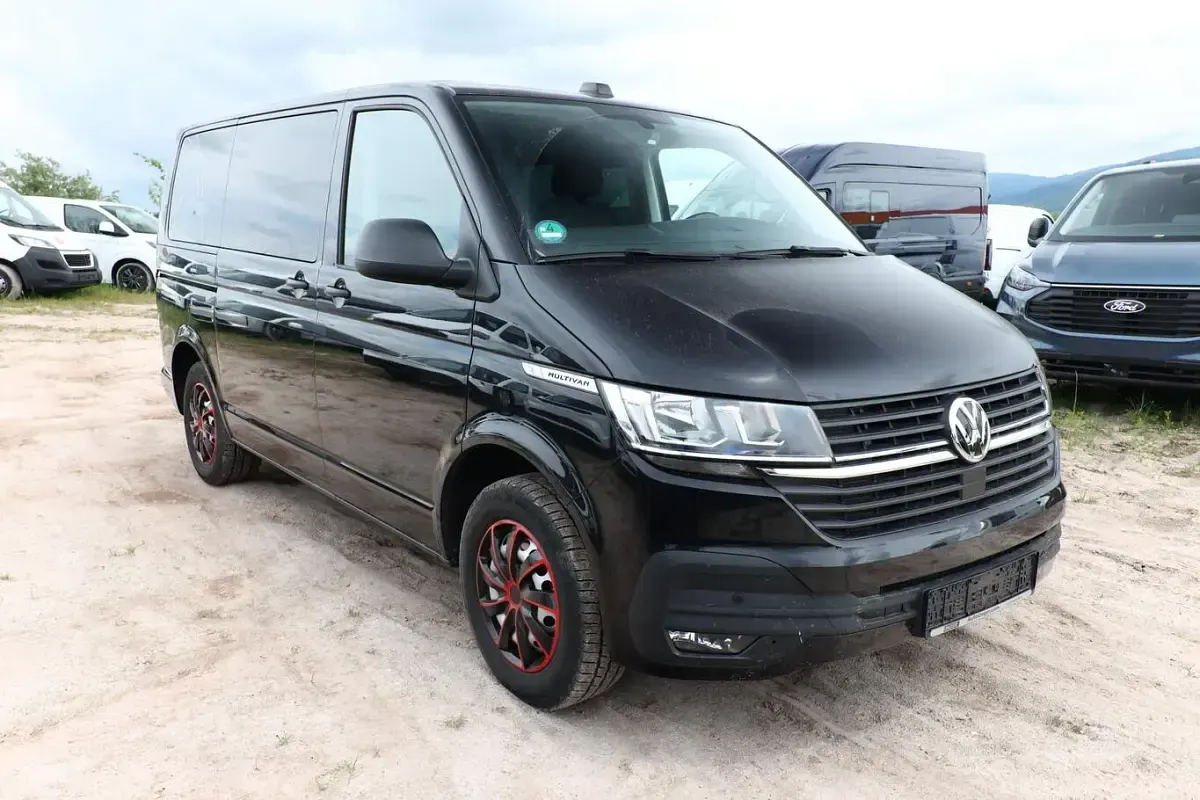 Occasion VW Multivan 150 ch (110 kW) 2022 Noir Monospace
