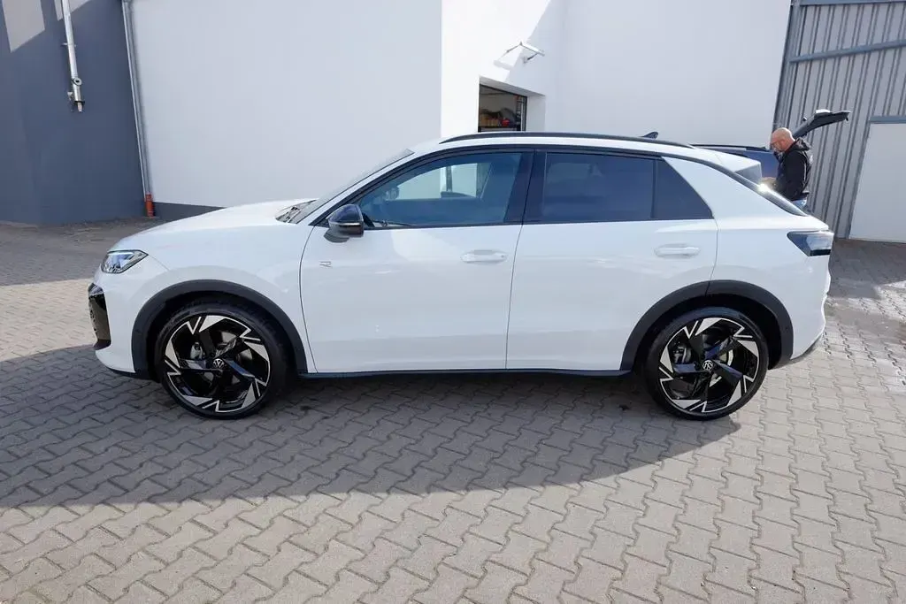 Gebraucht VW T-Roc R-line 150 PS (110 kW) 2026 Weiß SUV