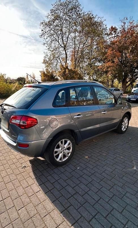 Second-hand Renault Koleos 150 CP (110 kW) 2008 Argintiu SUV