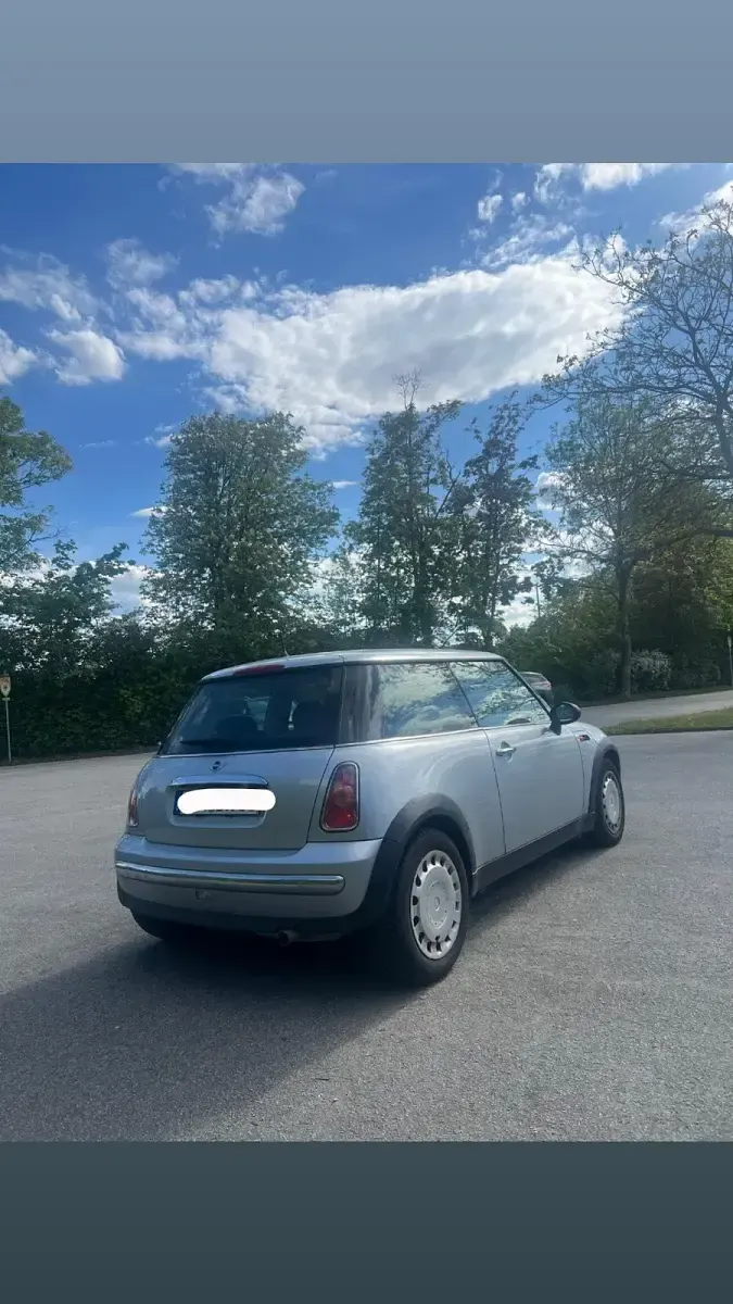 Gebraucht Mini Cooper 90 PS (66 kW) 2003 Silber Kleinwagen