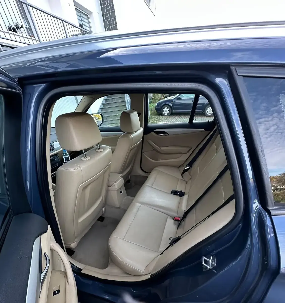 Second-hand BMW X1 136 CP (100 kW) 2011 Albastru SUV
