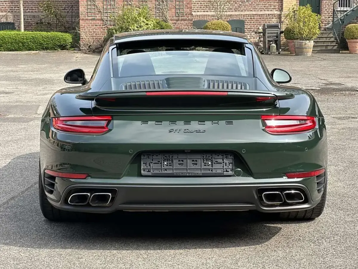 Gebraucht Porsche 911 Turbo 540 PS (397 kW) 2018 Brewstergreen Coupé