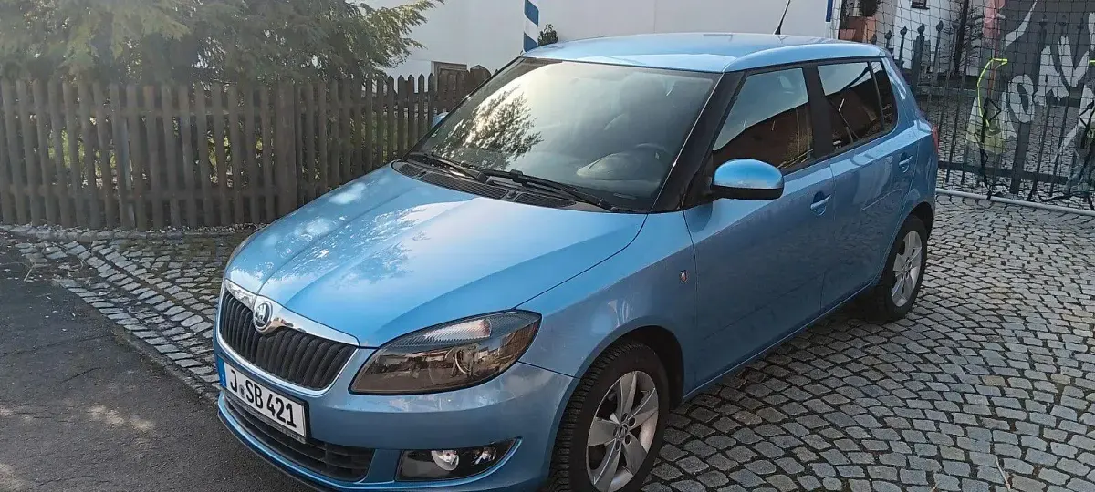 Gebraucht Skoda Fabia Fresh 86 PS (63 kW) 2014 Blau Kleinwagen