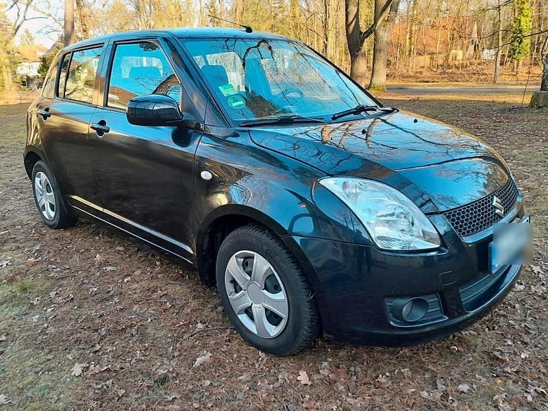 Schwarz Gebraucht 2008 Suzuki Swift Kleinwagen | 3.990 € (Fairer Preis) - Bild 1/4