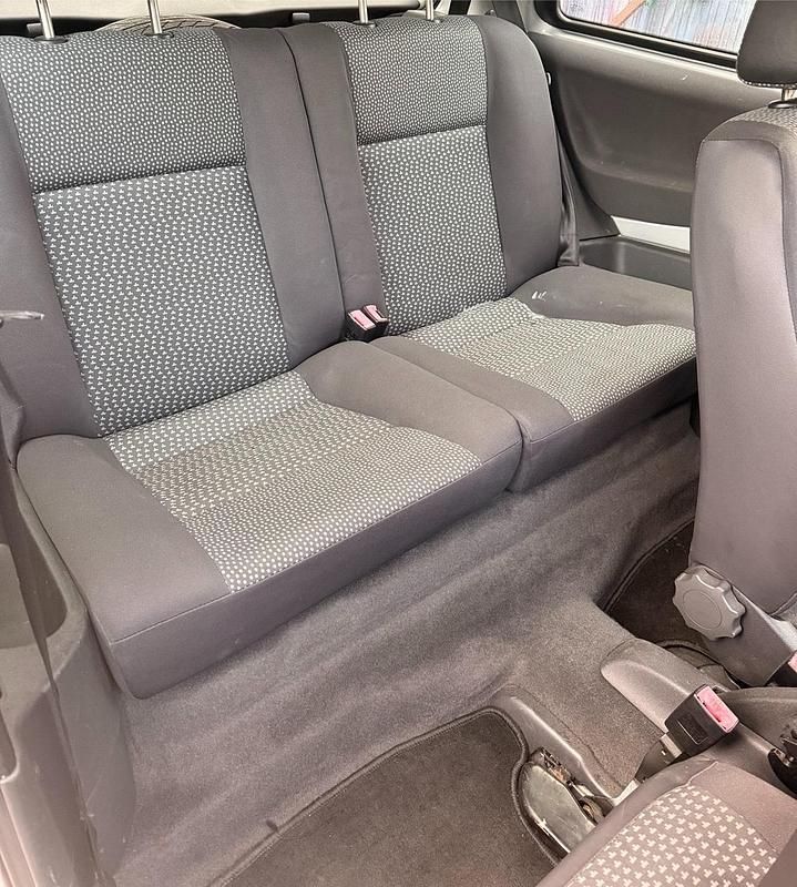 Second-hand Seat Arosa 50 CP (36 kW) 2004 Argintiu Hatchback