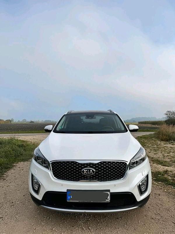 Weiß Gebraucht 2015 Kia Sorento SUV | 16.800 € (Superpreis) - Bild 1/4