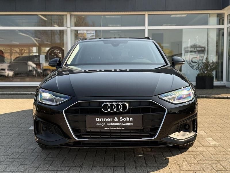 Gebraucht Audi A4 Advanced 150 PS (110 kW) 2022 Schwarz Kombi