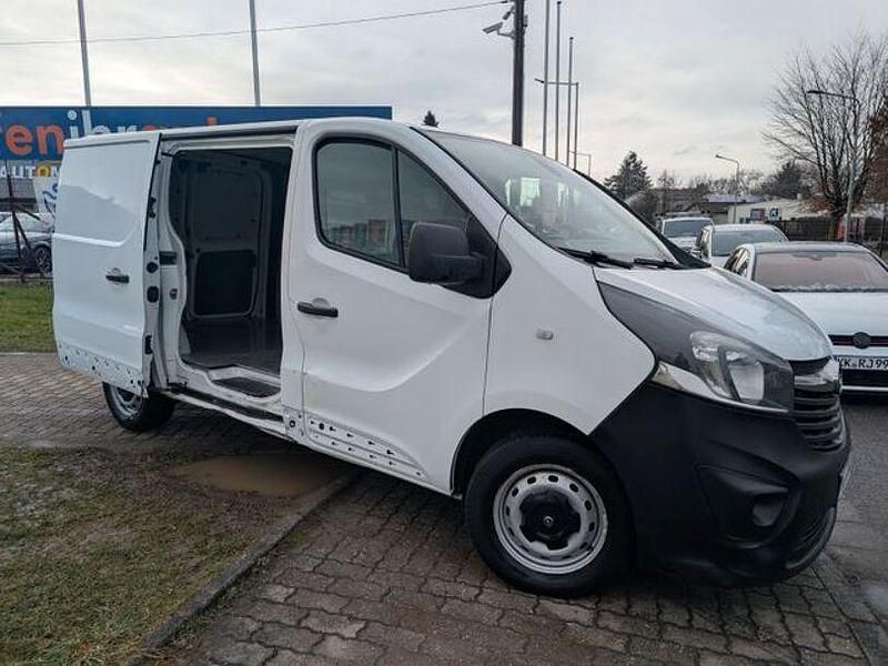 Gebraucht Opel Vivaro 90 PS (66 kW) 2016 Weiß Van / Kleinbus