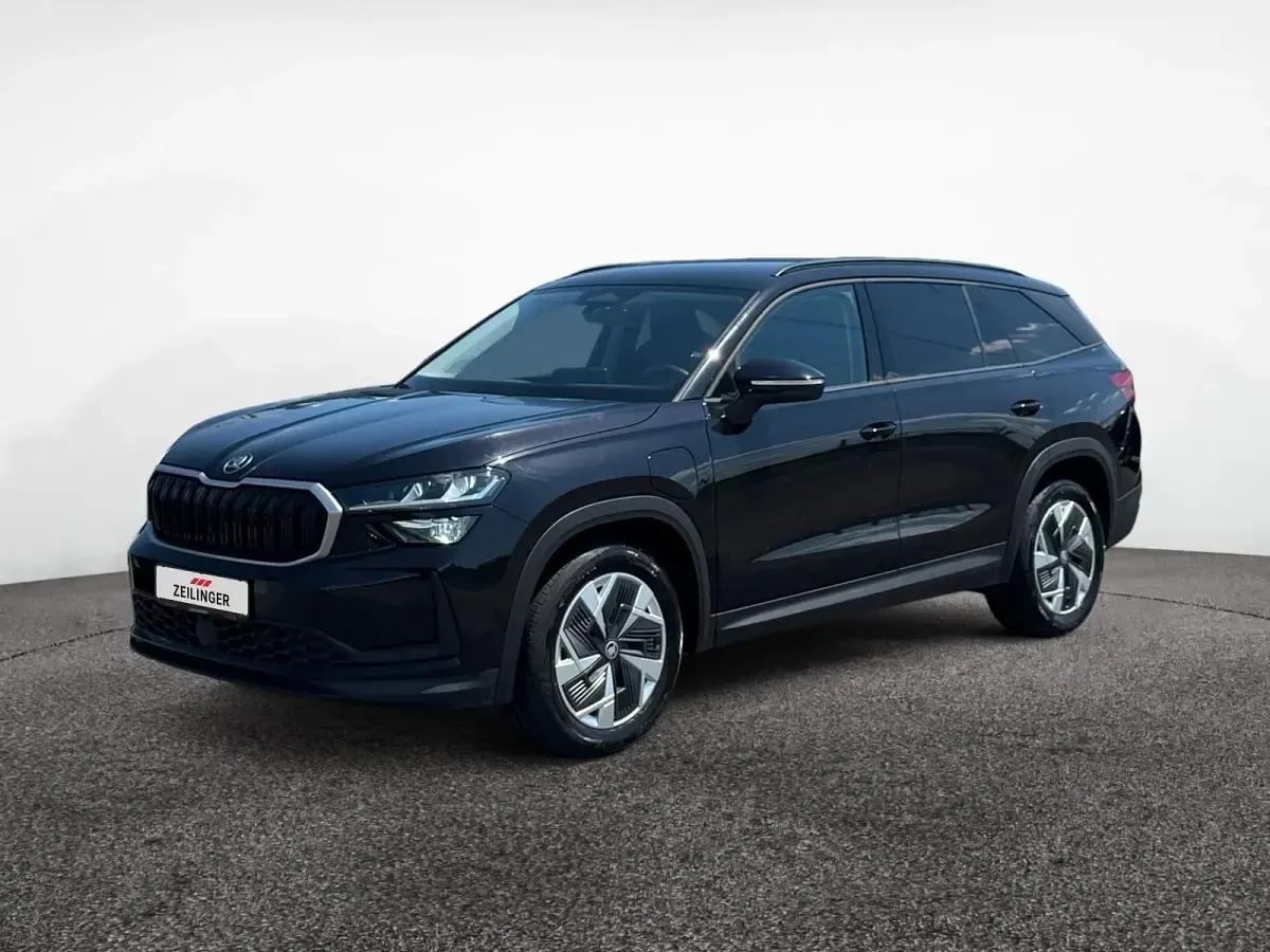 Gebraucht Skoda Kodiaq Selection 204 PS (150 kW) 2025 Schwarzmagic perleffekt SUV