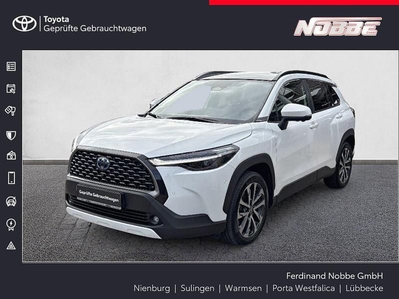 Weiß Gebraucht 2023 Toyota Corolla Cross Lounge SUV | 33.900 € (Fairer Preis) - Bild 1/4