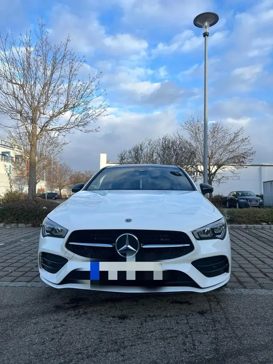 Gebraucht Mercedes CLA250e AMG line 219 PS (161 kW) 2020 Weiß Limousine