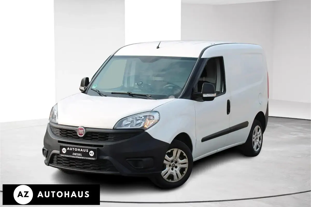 Gebraucht Fiat Doblò Basis 95 PS (69 kW) 2016 Weiß Van / Kleinbus