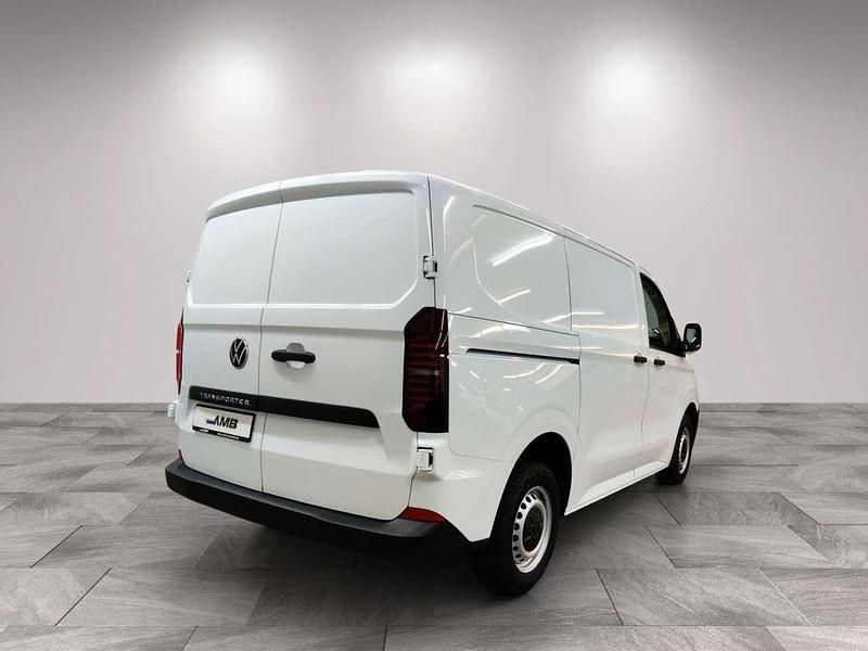 Second-hand VW Transporter 110 CP (80 kW) 2025 Alb Van