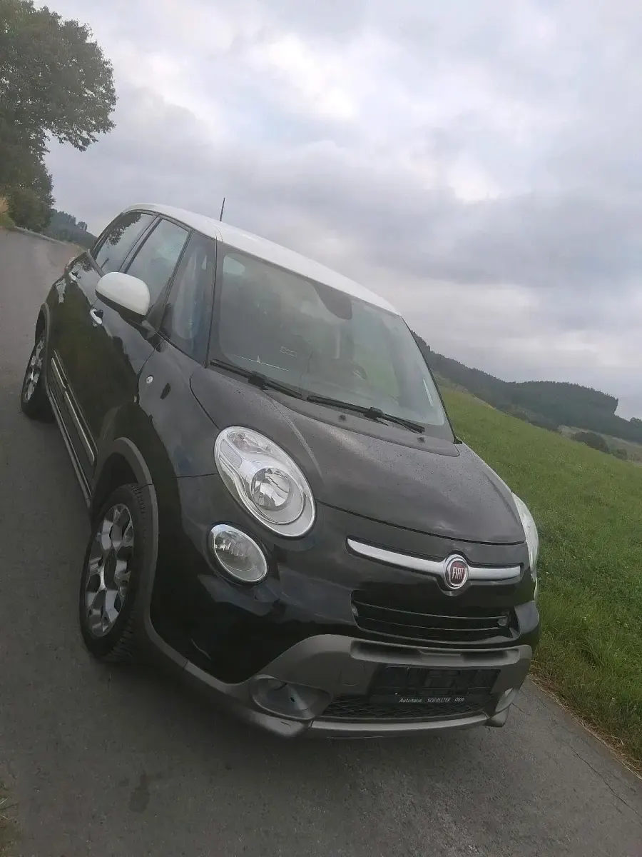 Gebraucht Fiat 500L Trekking 120 PS (88 kW) 2017 Schwarz Van / Kleinbus