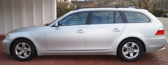 Second-hand BMW 525 268 CP (197 kW) 2007 Argintiu Break