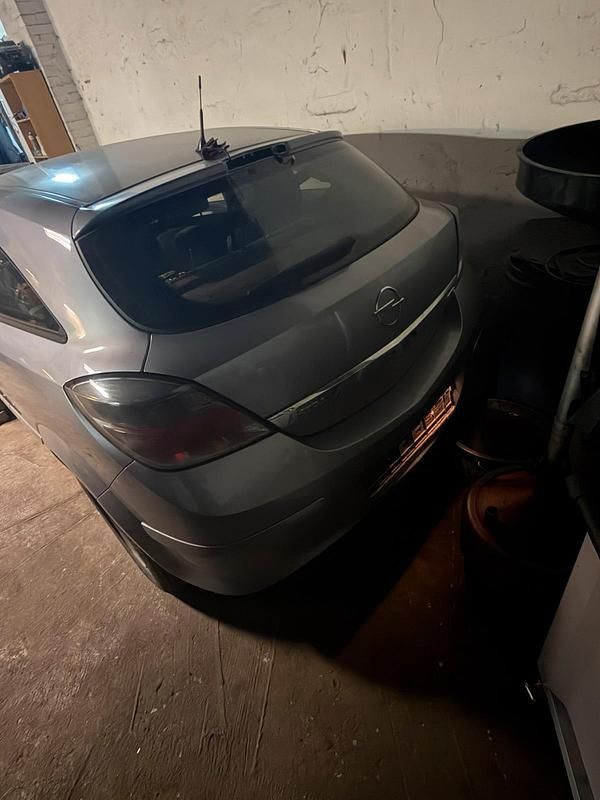 Gebraucht Opel Astra 125 PS (91 kW) 2004 Blau Limousine