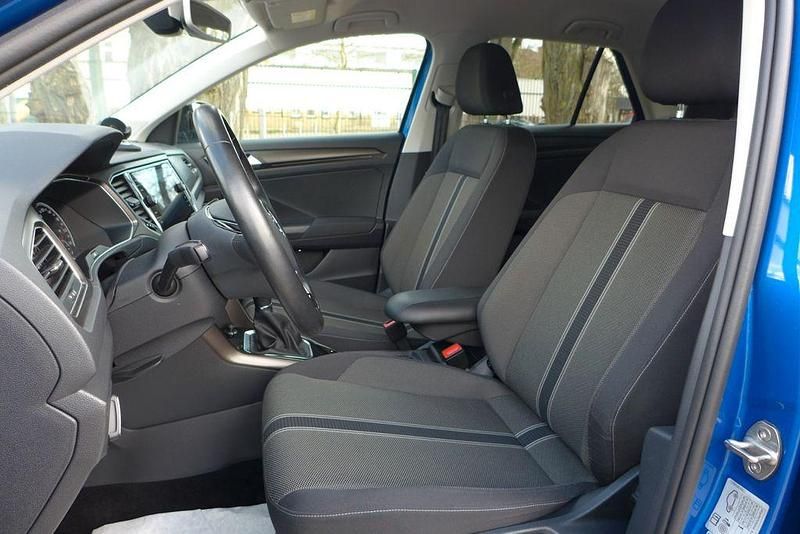 Gebraucht VW T-Roc 150 PS (110 kW) 2018 Blau SUV