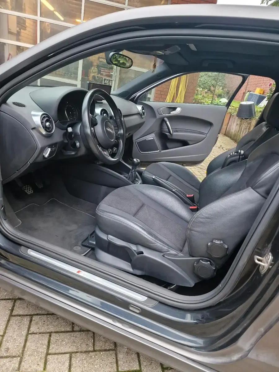 Gebraucht Audi A1 S-Line 143 PS (105 kW) 2011 Kleinwagen