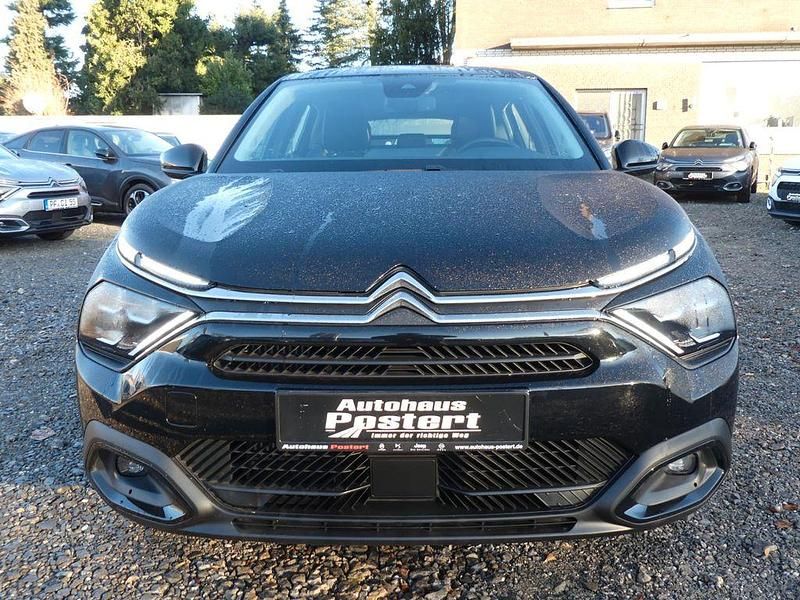 Gebraucht Citroën C4 Feel 131 PS (96 kW) 2023 Schwarz Limousine
