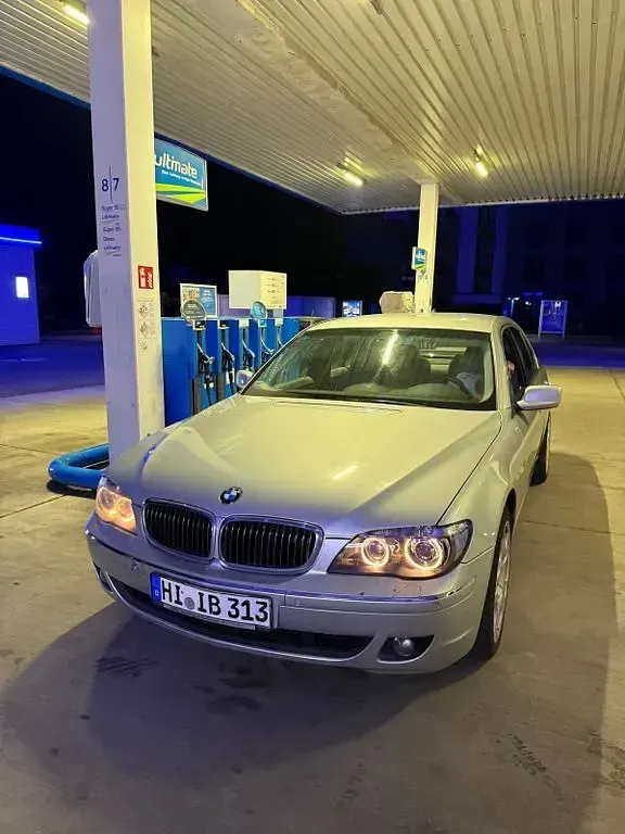 Second-hand BMW 730 231 CP (169 kW) 2007 Argintiu Berlinǎ