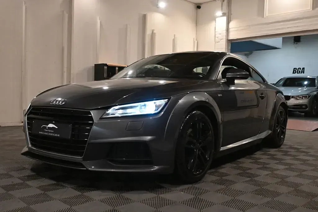 Gebraucht Audi TT S-Line 184 PS (135 kW) 2016 Grau Coupé