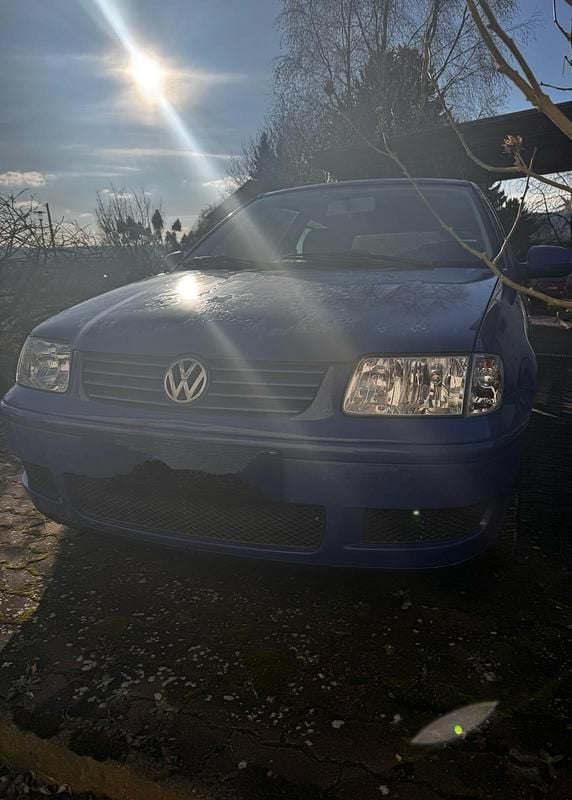 Gebraucht VW Polo 50 PS (36 kW) 2001 Blau Kleinwagen