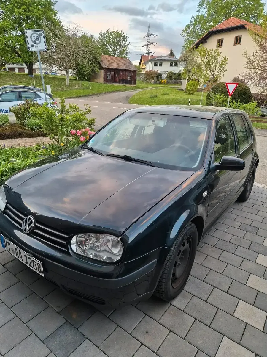 Gebraucht VW Golf 100 PS (73 kW) 2001 Schwarz Van / Kleinbus