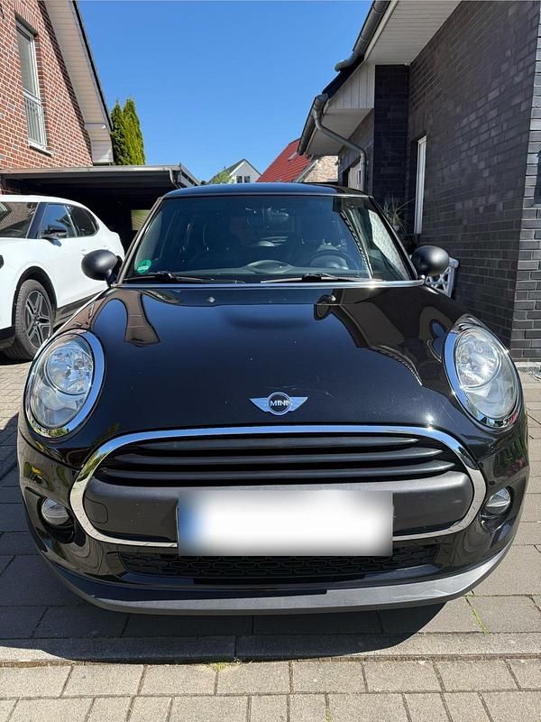 Usata Mini ONE 75 CV (55 kW) 2017 Nero Utilitaria