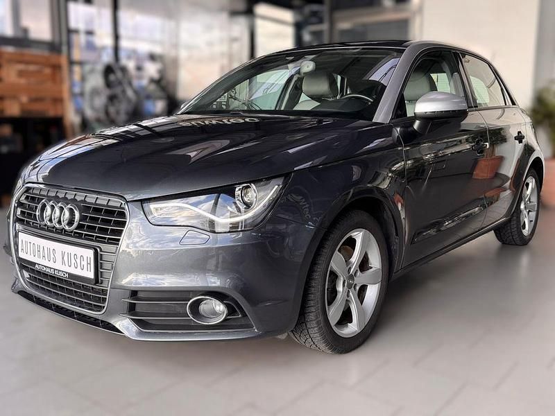 Gebraucht Audi A1 Sportback Attraction 122 PS (89 kW) 2012 Grau Kleinwagen